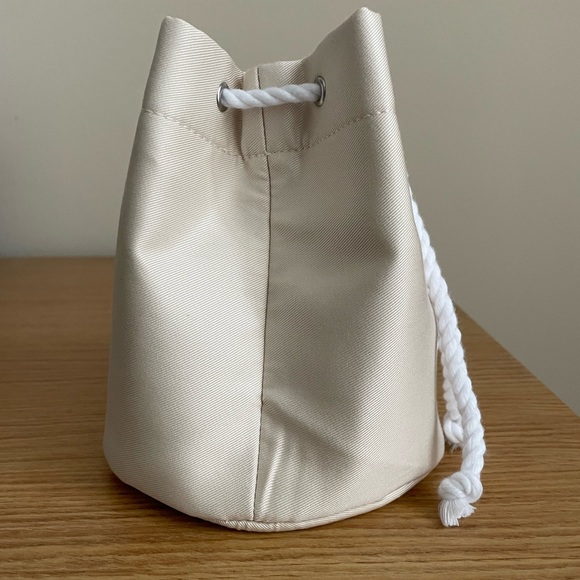 NEW Beige Dior Embroidered Drawstring Pouch with Box - Picture 2 of 8